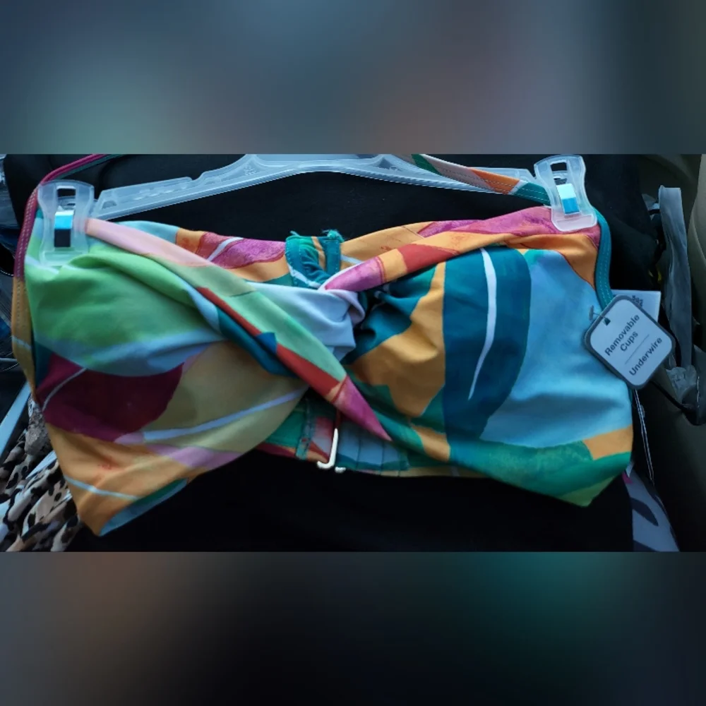 Bikini top nwt
